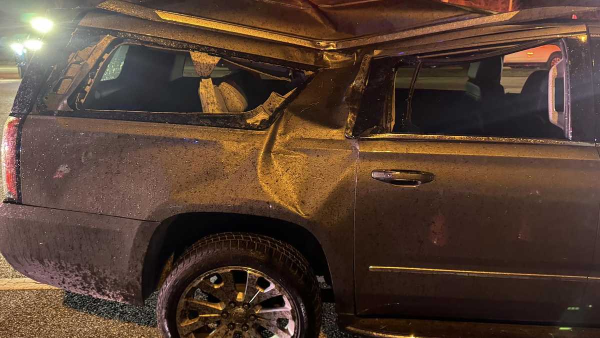 ‘It sounded like a bomb’: Florida woman talks about car dropping from overpass onto her SUV [Video]