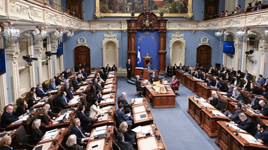 Quebec National Assembly commemorates two years of war in Ukraine [Video]