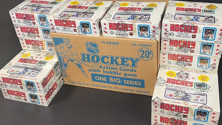 Ultra rare hockey cards found in Sask. basement sold for millions at auction [Video]