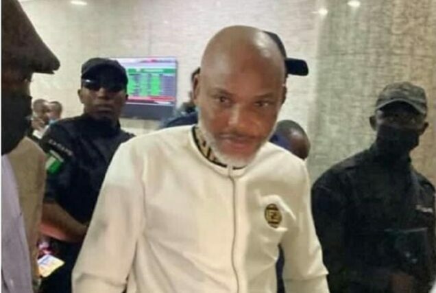 ‘Why IPOB’s Nnamdi Kanu Wears Only One Cloth To Court’ [Video]