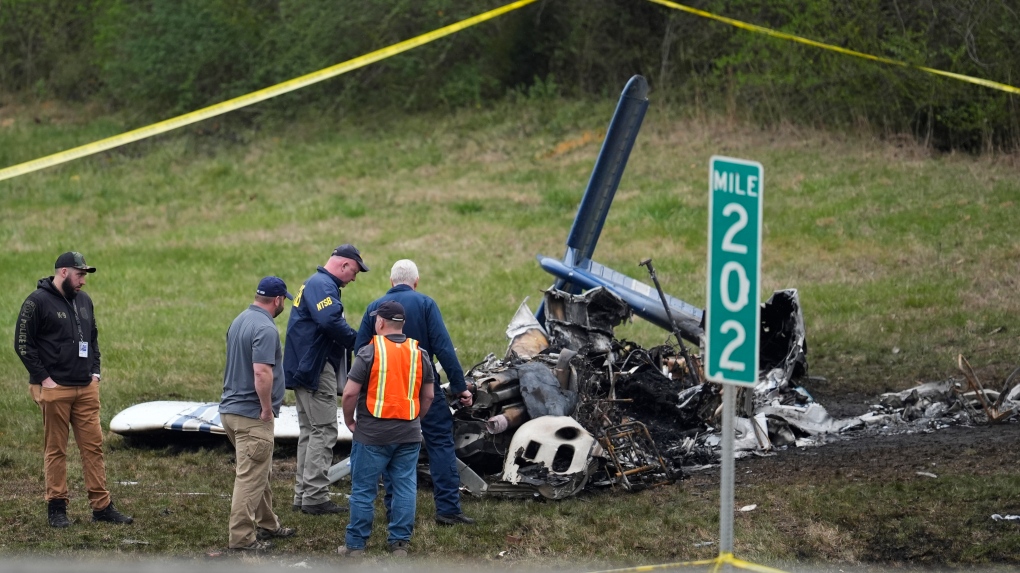 Nashville plane crash: U.S. officials investigating after death of 5 Canadians [Video]