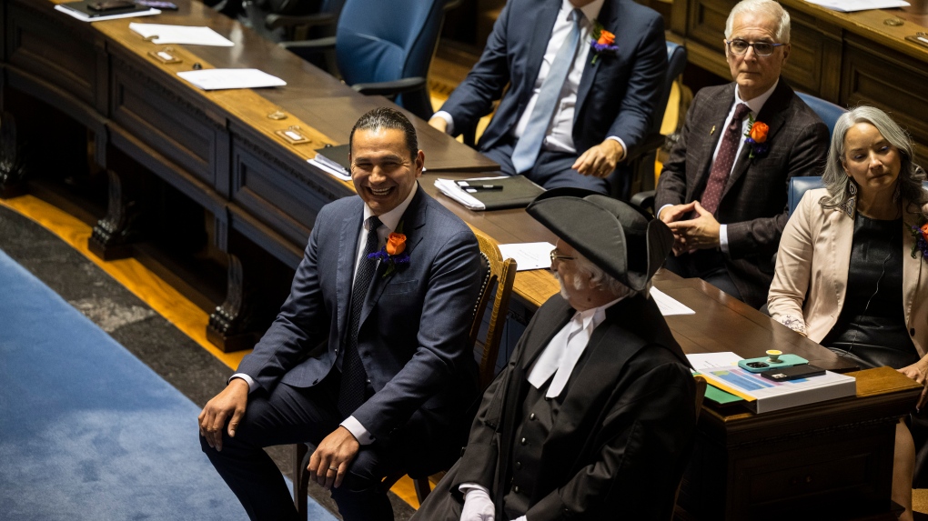 Wab Kinew tops other premiers in approval rating [Video]