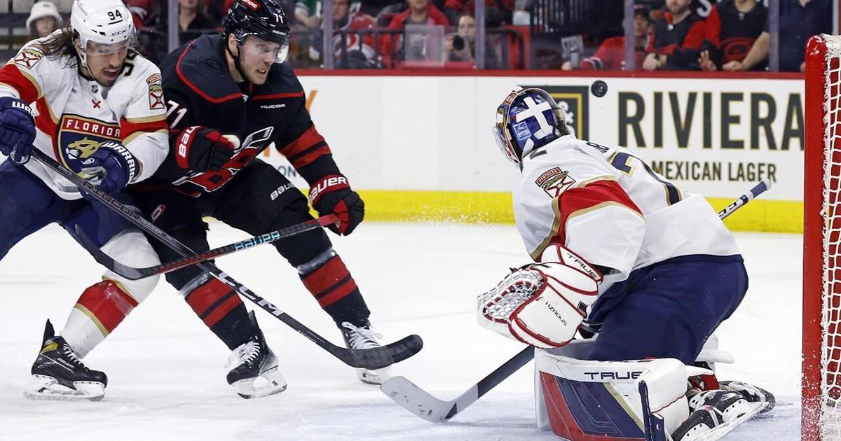Evgeny Kuznetsov, Frederik Anderson power the Hurricanes to a 4-0 win over Panthers [Video]