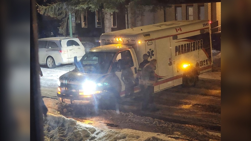 Saskatoon ambulance gets stuck in ice ruts [Video]