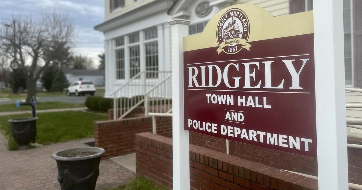 A small town suspended its entire police force. Residents want to know why [Video]
