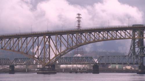 Baltimore bridge collapse raises questions about Metro Vancouver marine traffic [Video]