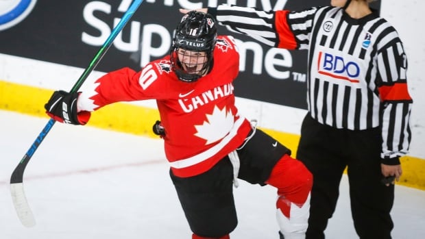 Finding her stride: Sarah Fillier’s path to projected top pick in 2024 PWHL draft [Video]