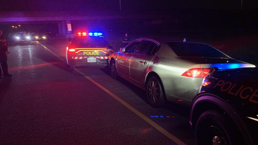 Dangerous Driving: Ottawa driver facing charges after driving wrong way on Hwy. 417 in Ottawa [Video]
