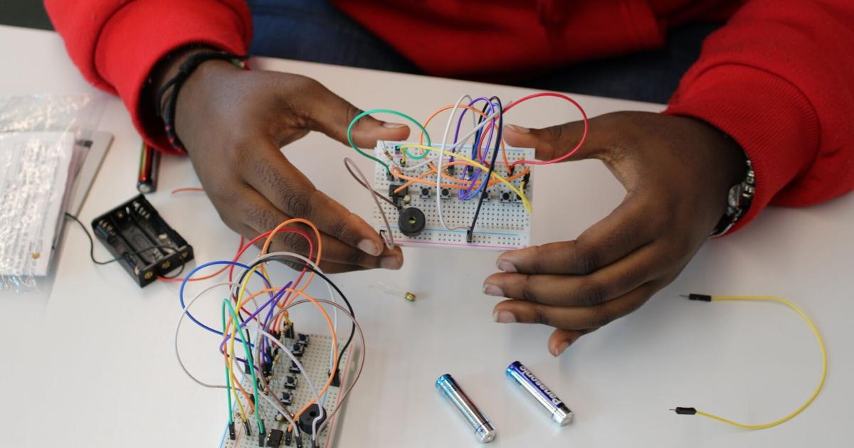 Mac workshops aim to engage Black youth in STEM [Video]
