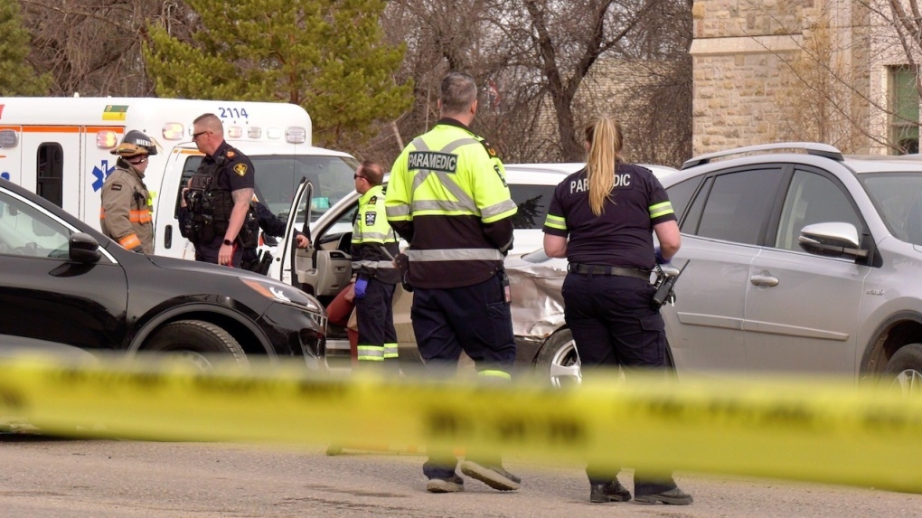 Two women injured in car crash in Saskatoon [Video]
