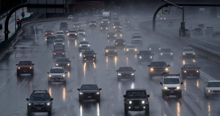 Are vehicle headlights too bright? Debate revs up as U.K. plans study – National [Video]
