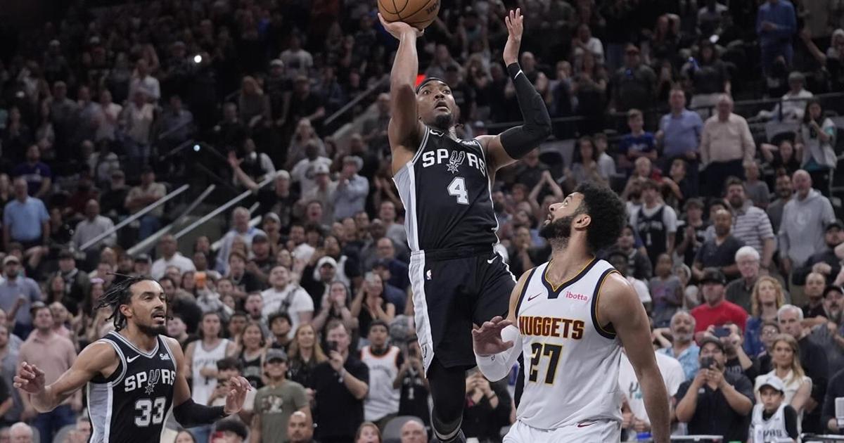 Devonte’ Graham and the Spurs stun the Nuggets, who fall into a three-way tie atop the West [Video]
