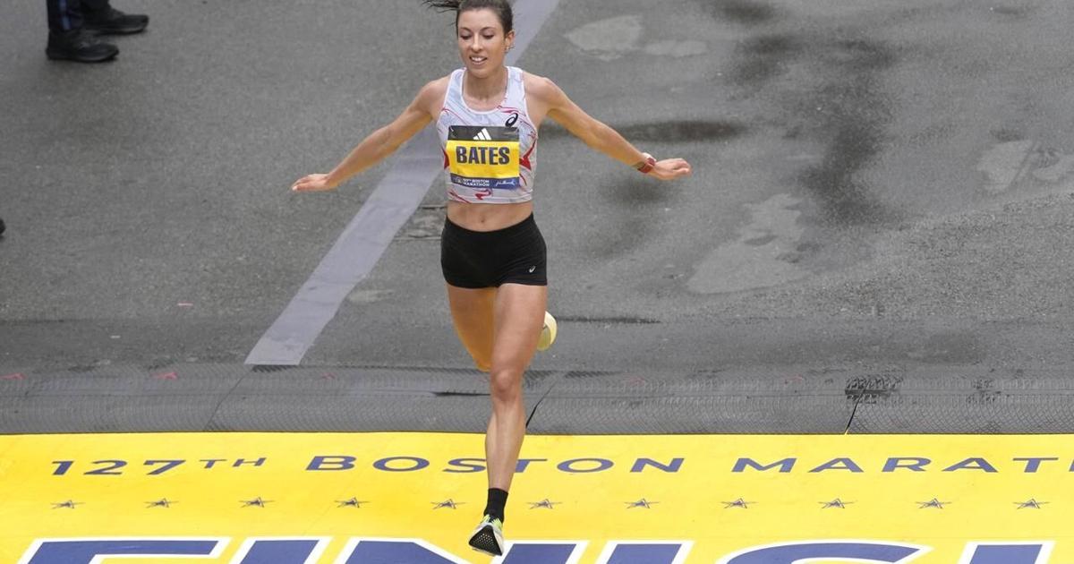Emma Bates, a top US contender in the Boston Marathon, will try to beat Kenyans and dodge potholes [Video]