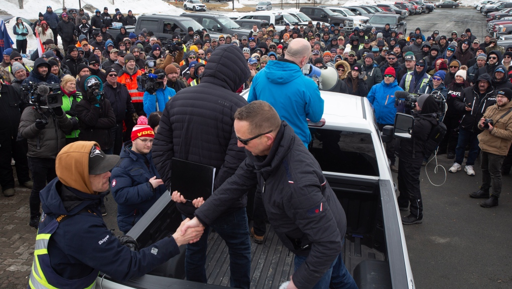 Protest averted as Newfoundland and Labrador premier helps reach pricing deal on crab [Video]
