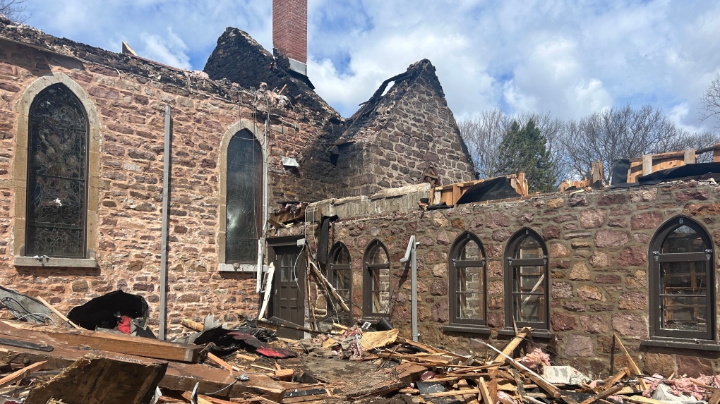 Fire causes major damage to 182-year-old church west of Montreal [Video]