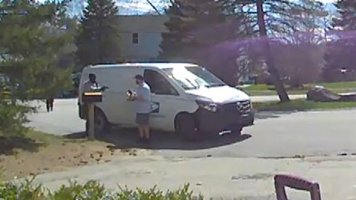 WATCH: Shocking video shows postal carrier robbed at gunpoint in Nashua, NH - Boston News, Weather, Sports