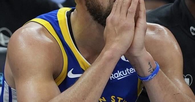 Klay Thompson misses all 10 shots in what might have been his final game with the Warriors [Video]