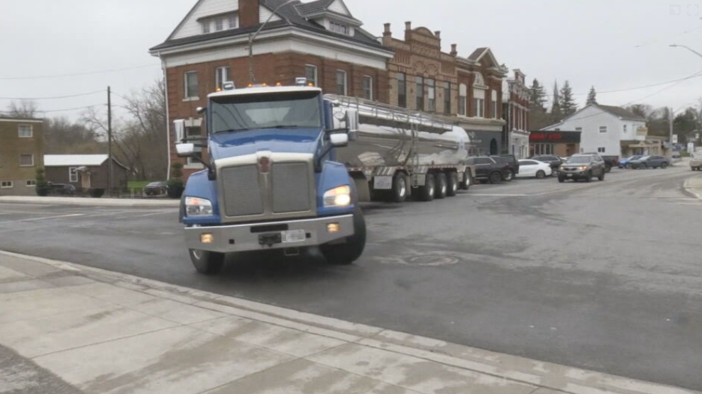 Wide turns leaving Ayr residents short on patience with transport truck traffic [Video]