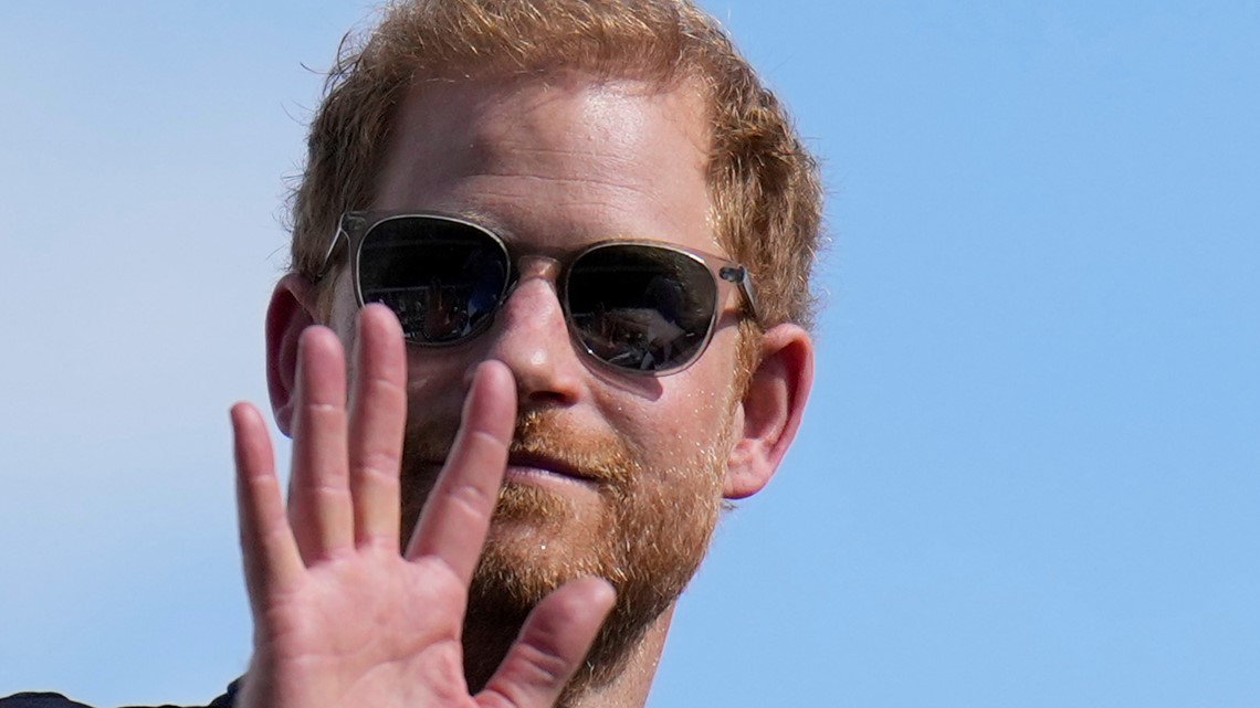 Prince Harry confirms he’s a US resident now [Video]
