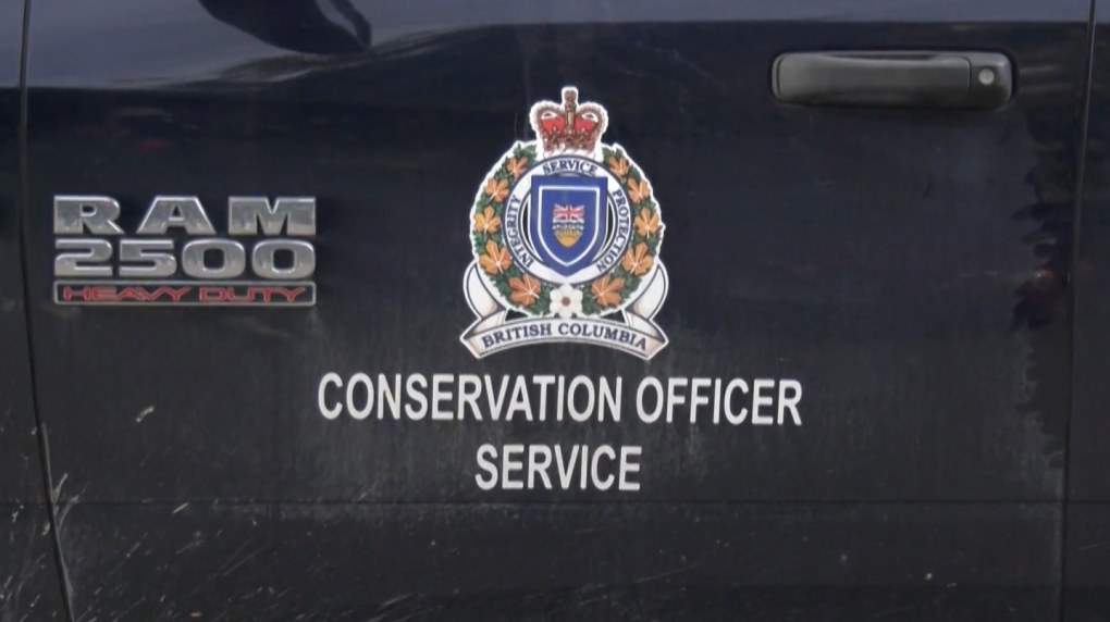 Warrant out for 4th man in ‘disgusting’ B.C. poaching case [Video]