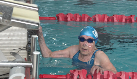 99-year-old B.C. swimmer sets world record [Video]
