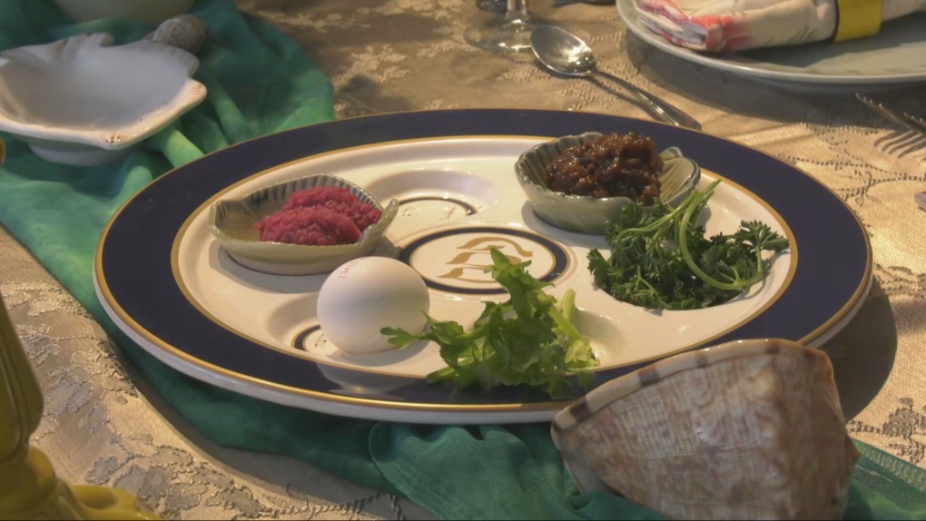 Manitobans mark first Passover since start of Israel-Hamas war [Video]