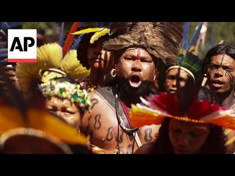 Thousands of Indigenous people gather in Brasilia calling for land demarcation [Video]