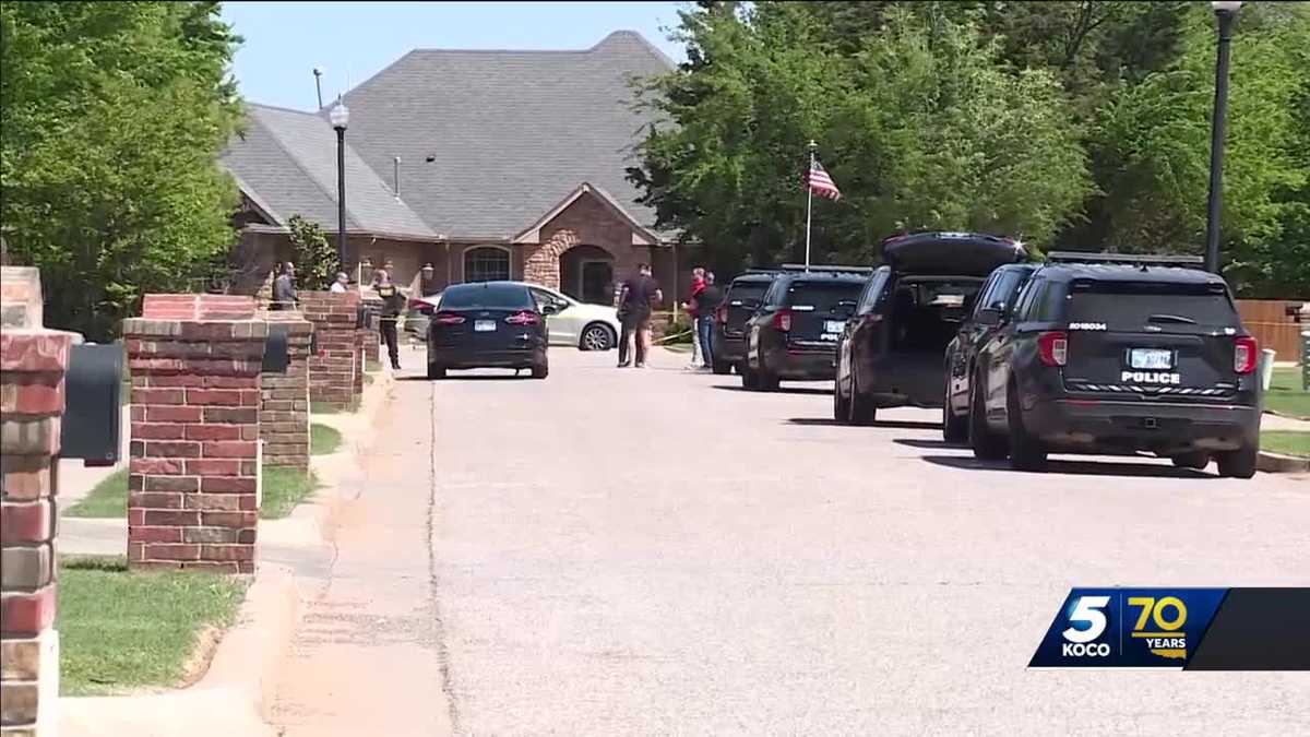 Neighbors describe those living in Yukon home where 5 found dead [Video]
