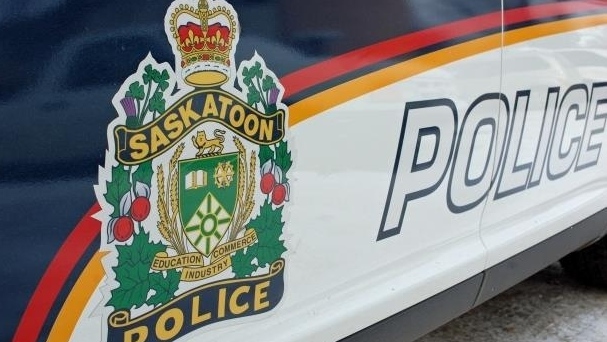 Saskatoon man charged after loaded gun found [Video]