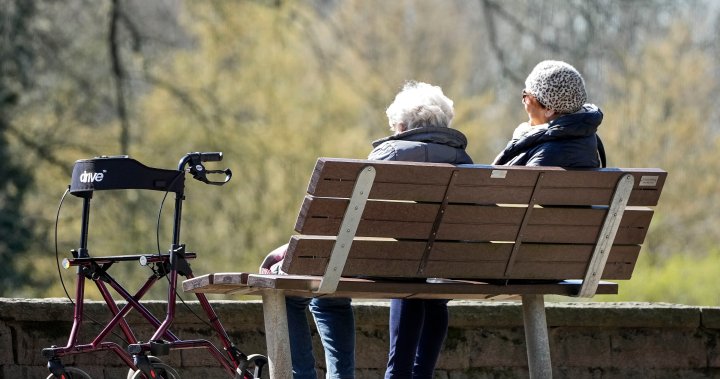 German retirees will get a pension increase that beats inflation. What to know – National [Video]