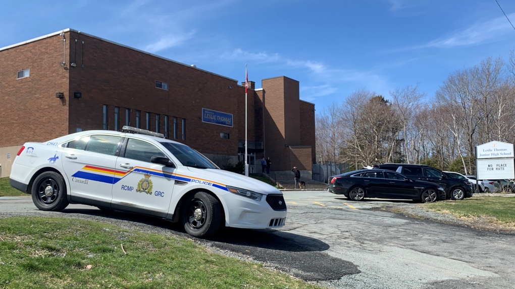 N.S. news: Police at Lower, Middle Sackville schools Wednesday [Video]