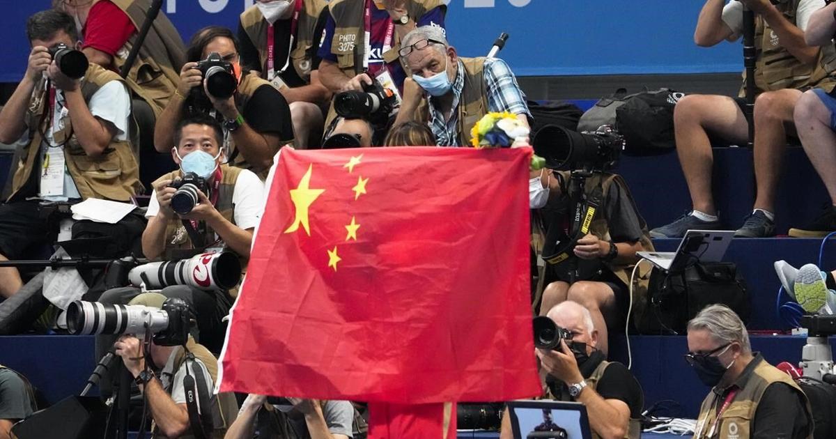 Anti-doping watchdog asks Swiss prosecutor to review its handling of Chinese Olympic swimming case [Video]