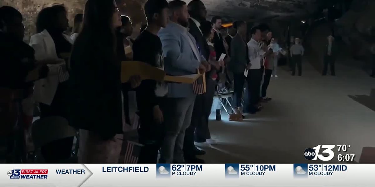 Mammoth Cave naturalization ceremony welcomes 29 new American citizens [Video]