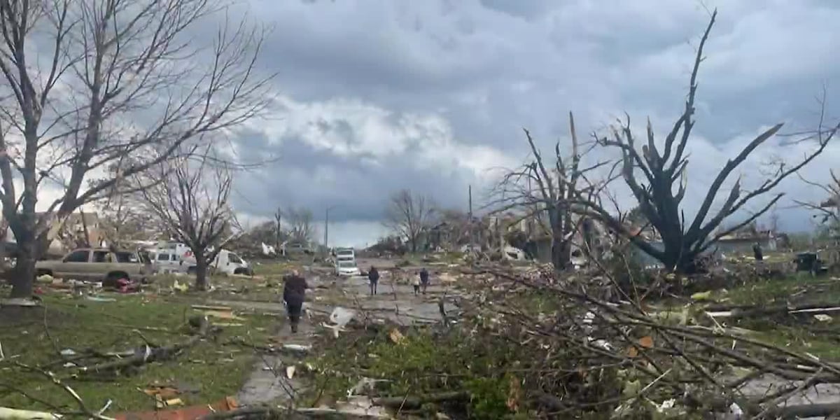 Devastating tornadoes, storms tear across Midwest [Video]