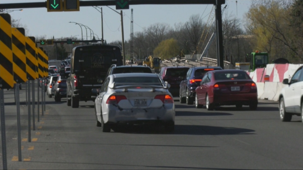 Residents losing patience with delays of new bridge on Ile Bizard [Video]