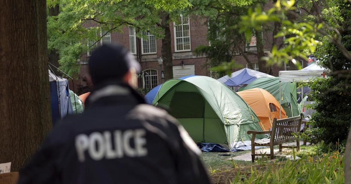 Anti-war protesters dig in as some schools close encampments after reports of antisemitic activity [Video]