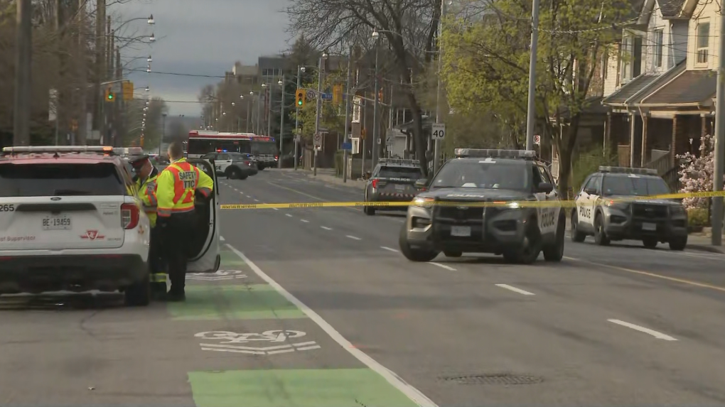 Pedestrian struck by TTC bus in Toronto’s east end critically injured [Video]
