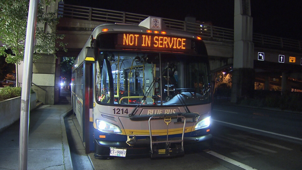 West Vancouver bus drivers vote in favour of strike [Video]