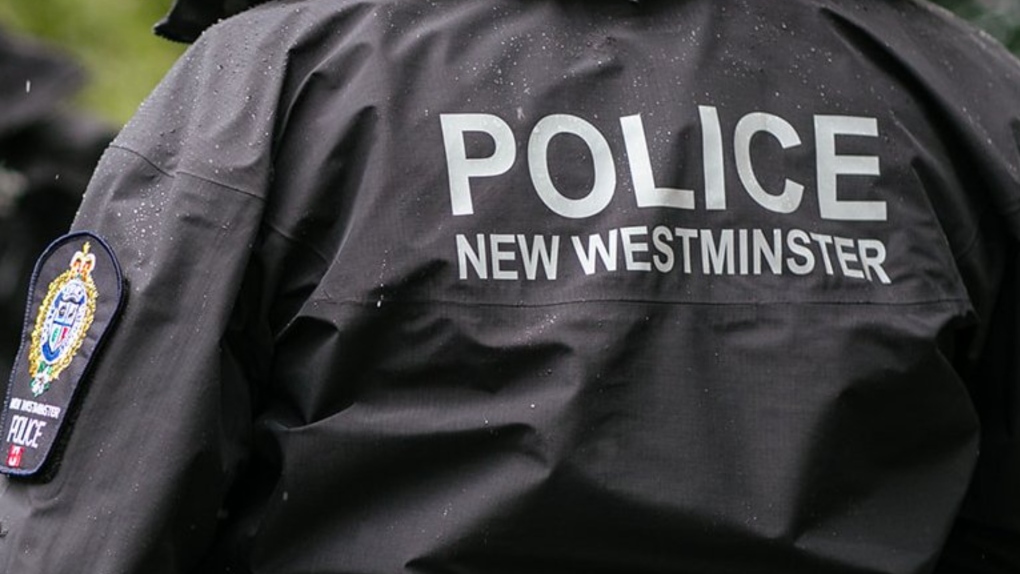 Woman with knife arrested at New Westminster school [Video]