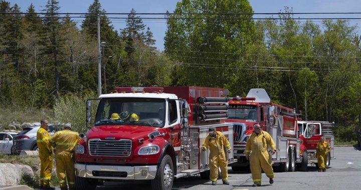 Wildfire prep: Halifax fire crews offer free tips on protecting your home – Halifax [Video]