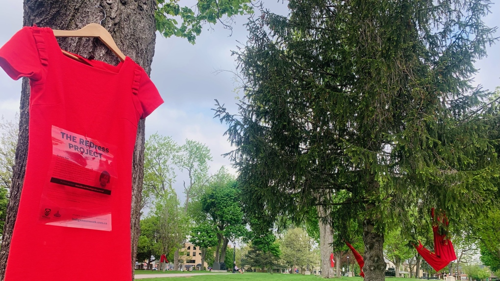 REDress Day in Victoria Park [Video]