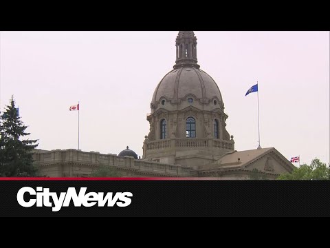 Only Canadian citizens allowed to vote in civic elections: Alberta government [Video]