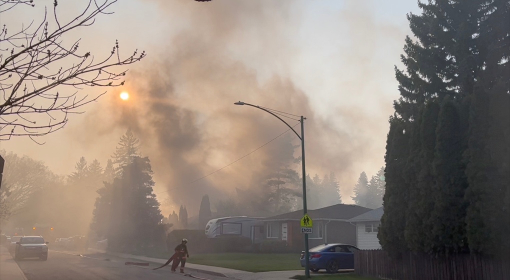 Saskatoon Fire Department says no one injured in blaze on Saturday [Video]