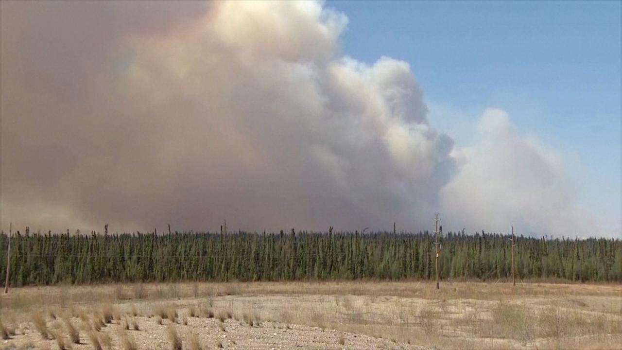Western Canada blazes prompt evacuations, air quality concerns [Video]