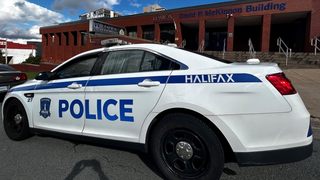 Stunting charge on Halifax highway [Video]