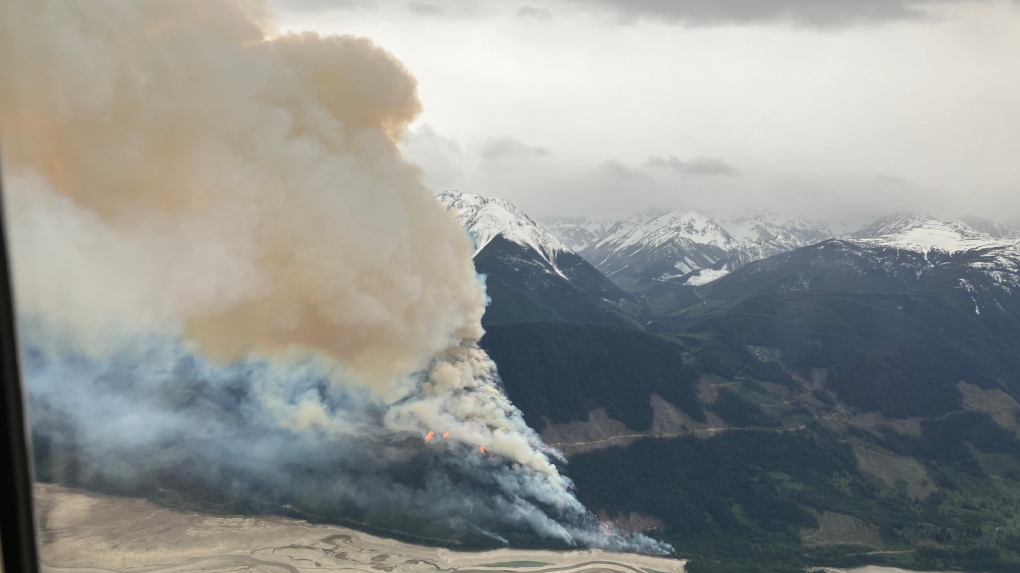 B.C. wildfires: Evacuation alert on Carpenter Lake [Video]