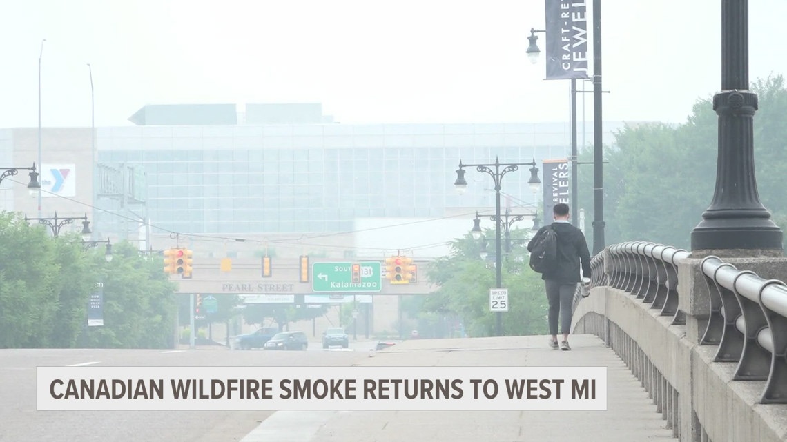 Canadian wildfire smoke blowing into U.S. for 2nd year in a row [Video]