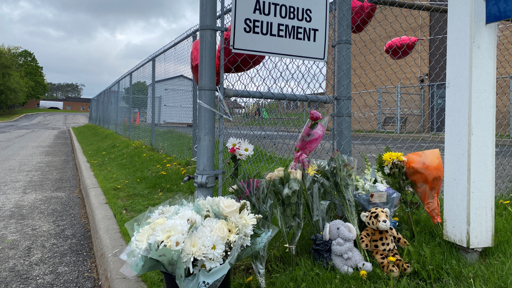 11-year-old child dies after being struck by a school bus in Rockland, Ont. [Video]