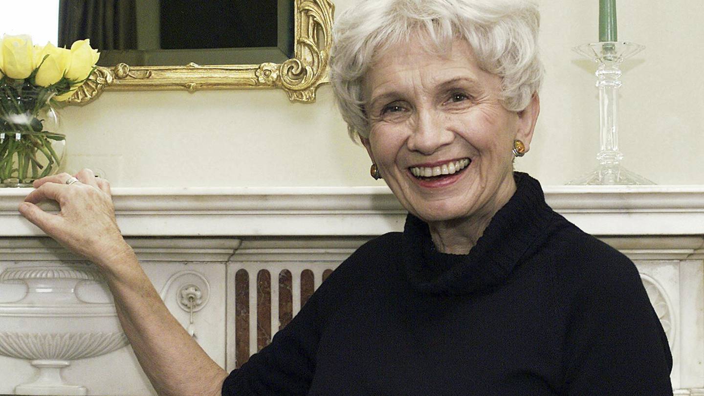 Alice Munro, Nobel literature winner revered as short story master, dead at 92  WFTV [Video]