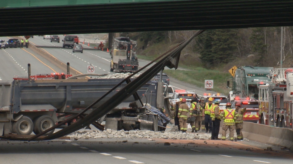 Transport truck drives off N.S. highway overpass: RCMP [Video]
